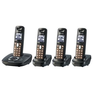 Panasonic Dect 6.0 4-Handset Cordless Phone with Answering Machine (KX-TG6434T)