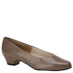 Soft Style Women's Angel II Pumps,Putty,4.5 M US
