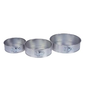 Swift Faringdon Collection Bakers Pride Springform Cake Tins Carbon Steel Sizes: 18 cm, 22 cm, 26 cm Set of 3