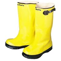 Rubber boots for working with concrete