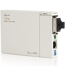 StarTech.com 1000 Mbps Gigabit Ethernet to Multi Mode Fiber Media Converter SC (ET91000SC) -