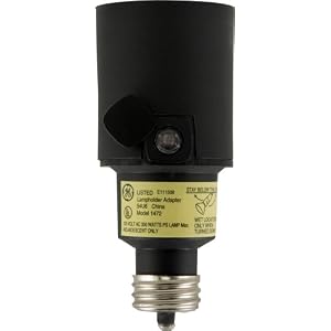 GE 18257 Light-Sensing Socket Adapter, Photo Sensor On Off