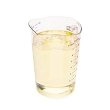 Camwear 2-Quart Polycarbonate Measuring Cup, Clear