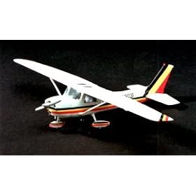 1/48 Cessna 150