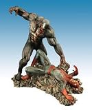  : Marvel Milestones: Zombies Spider-Man vs. Venom Statue