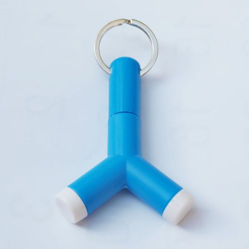 Mini 2-way 3.5-mm Headphone Y Splitter with Keychain (Blue)