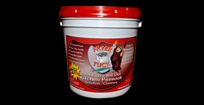 18 lb. Bucket of Fryer Tuck Boil Out Kitchen Presoak with scoop