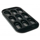 Mastrad F42600 Moule � 9 Madeleines Noirpar Mastrad