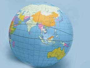 Buy Inflatable Earth Globe by US Toy Co now!