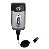 Einziehbares USB Kabel f�r Sony Ericsson Z550i mit Hot Sync und aufladen Einsatzm�glichkeiten  von Gomadic mit TipExchange Technology