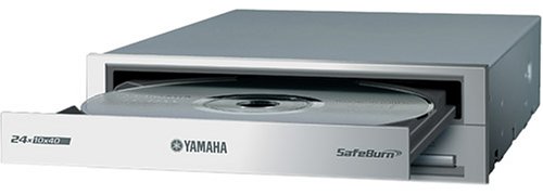 Yamaha CRW-3200E-VK 24/10/40x CD-Brenner