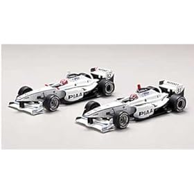 【クリックで詳細表示】EBBRO 1/43 F/N ピアナカジマレーシング ＃31 2008ホワイト (レジンモデル)