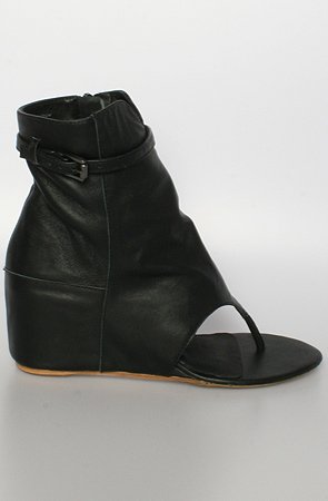 80%20 The Sophie Hidden Wedge Thong in Black,Shoes for Women from 80%20
