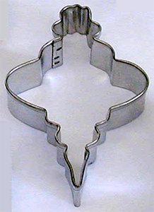 RM Christmas Tree Ornament - Fancy Vintage Oval - Metal Cookie Cutter for Holiday Baking / Party Favors / Scrapbooking Stencil