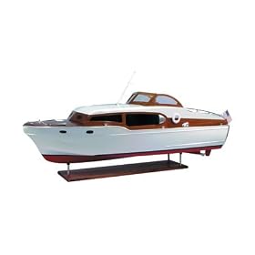 Dumas Commander Express Cruiser from Dumas Gas Boats