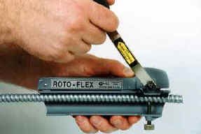 RF-120B Roto-Flex Extended Range BX/MC Armored Cable Stripper for Aluminum Flex from 3/8 to 3/4 Trade Size by Seatek