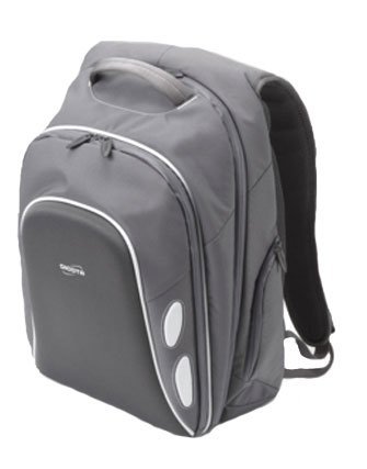 review Dicota N21568PHY
