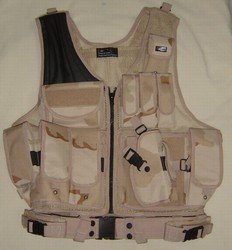 Airsoft Tactical Vest - Desert Camo with Soft Neck