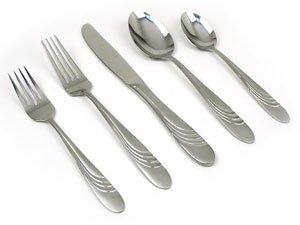 Cambridge Silversmiths Featheredge 40-Piece Flatware Set in Rosewood Tray, Service for 8