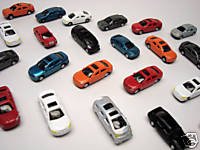 25 Modellautos passend zu H0
