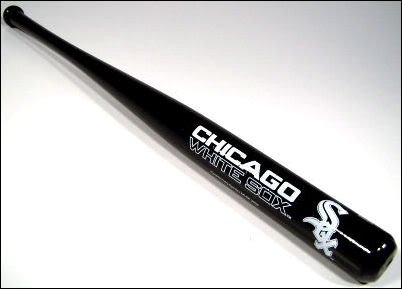 CHICAGO WHITE SOX LOGO MINI WOOD BASEBALL BAT!