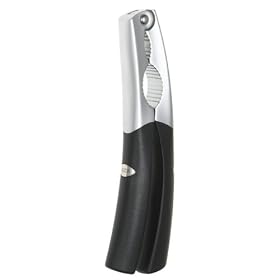 Oneida Cast Gadgets 6 1/2-Inch Nut Cracker