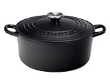  : Le Creuset 2-Quart Round Oven, Satin Black