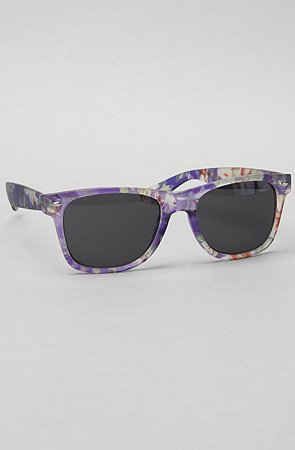 *The Extras The Phoenix Star Sunglasses in Purple,Sunglasses for Women