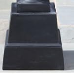 Gwynedd Plinth - Black