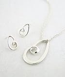 Boucles d oreilles et Pendentif en Argent Fin en Forme de Tourbillons sur une chaîne extensible de 40/45cm par Adrian Buckley