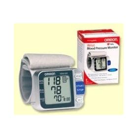 Omron HEM609 Wrist Blood Pressure Monitor Intellisence Memory