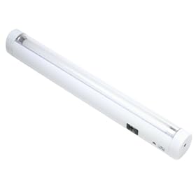 American Tack 73040 12 Cordless Fluorescent Light by American Tack