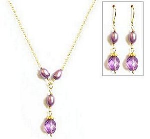 Click here to buy Gramercy Park Semiprecious Stone and Pearl Necklace and Earring Set.
