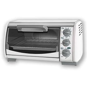 Black and Decker TRO490W Toast-R-Oven Classic 4-Slice Countertop Oven, White by Black & Decker