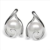 Shirley Japanese Akoya Cultured Pearl Earring