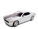 2006 DODGE CHALLENGER CONCEPT 1:18 DIECAST MODEL