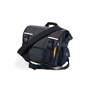 Buy Trager Courier Laptop Briefblack by var goTwisterProductImageStrings = new Object();goTwisterProductImageStrings['prodImageNotAvailTextNoColor'] = 