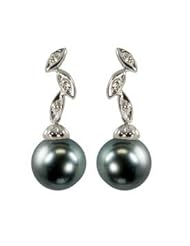 14KW 8-9MM Tahitian cultured pearl and diamond earrings with 6 diamonds at .06 cttw.