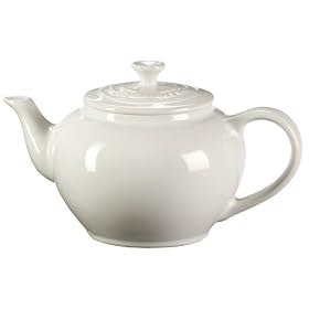 Le Creuset Small Teapot with Infuser, White