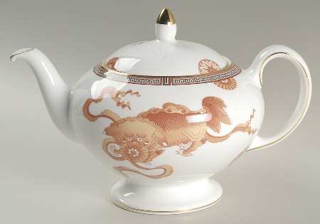 Wedgwood Dynasty Tea Pot and Lid Fine China