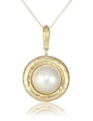 18k Yellow Gold Plated Sterling Silver Mabe Cultured Pearl Hammered and Matte-Finish Pendant Necklace, 18"