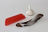 Garlic Press, Mincer, Crusher, Free Peeler Included, Free Cookbook