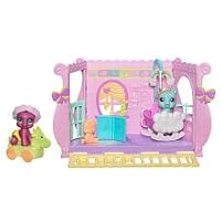 - My Little Pony Newborn Cuties Little Rainbow Dash's Room w BONUS Cheerilee and More (2008 Exclusive)