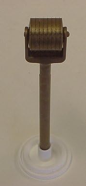 New Trend Dermal Roller with Hundreds of Needles for Acupuncture Use