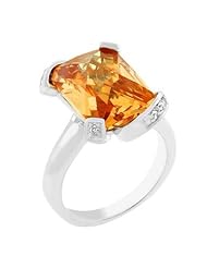 Elegant Champagne Cocktail Ring