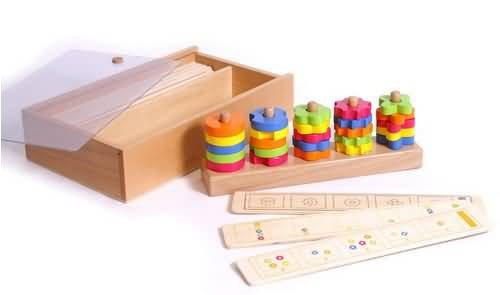 Childrens Toyshop  Toys : Shape and colour game