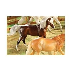 BREYER CLASSICS SILVER BAY MUSTANG
