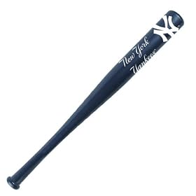 Click here to buy NEW YORK YANKEES OFFICIAL LOGO MINI 18 BASEBALL BAT.