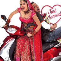 Pyaar Ke SideEffects (Bonus - Free Star Dust 2004 DVD)