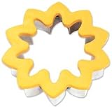Wilton Comfort Grip Cookie Cutter 1/Pkg Daisy W2310-619, 4 Item(s)/Order